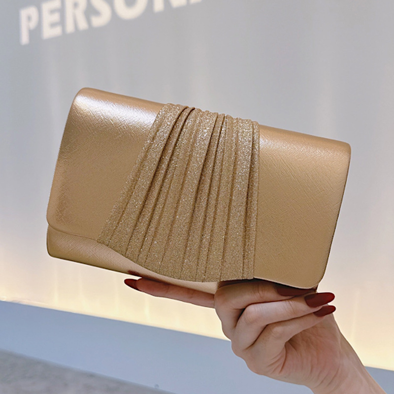 Petite pochette de soirée doré - Interior Design Gold avis et prix